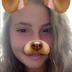 Meet your Posher, Ella